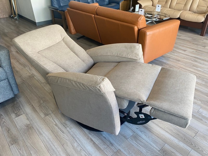 IMG Prince RG201 Med Manual Relaxer Recliner Chair Caprice 102 Cashmere Fabric gallery