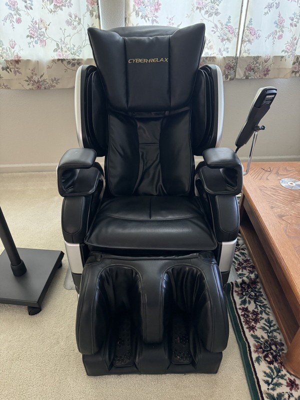 Fujiiryoki CYBER-RELAX SKS-1850 Massage Chair Made In Japan $̶2̶5̶0̶0̶