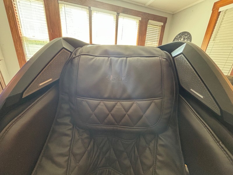 Osaki Pro Maestro massage chair GREAT condition gallery
