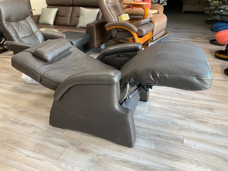 Espresso PC-86 Human Touch PC-086 Perfect Chair Recliner with Massage + Heat