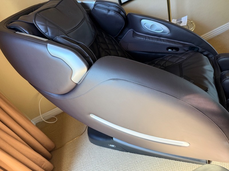 Osaki OS-4000T Zero Gravity Recliner Massage Chair With Foot Rollers - Black gallery