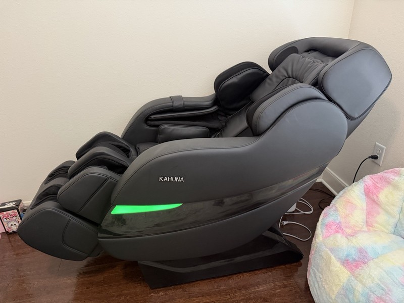 Kahuna Black Faux Leather Electric Massage Chair with Remote Control gallery