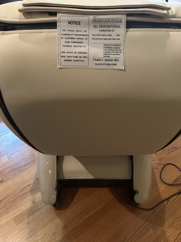 Inada Chair Robostic HCP-D6 Massage Chair Beige Shiatsu Back Foot Massage gallery