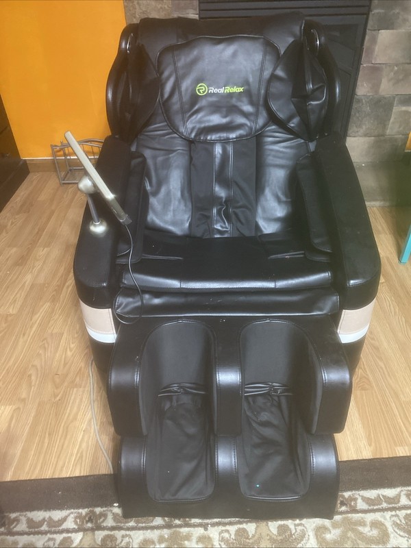 Black Real Relax Massage Recliner Chair with Footrest With Bluetooth Speaker