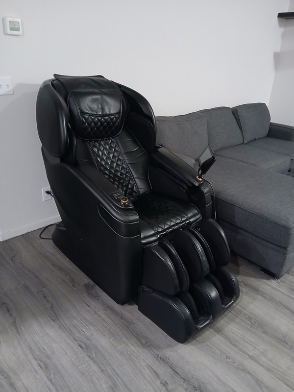 Cozzia CZ-710 Qi SE 4D Robotic Massage Chair