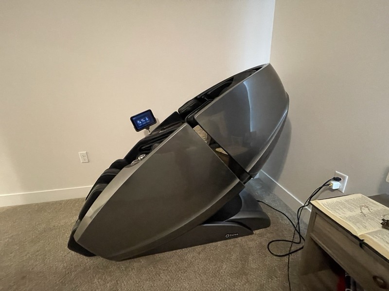 Daiwa Supreme Hybrid. Free delivery + in-home setup by Brick, NJ Massage Chairs gallery