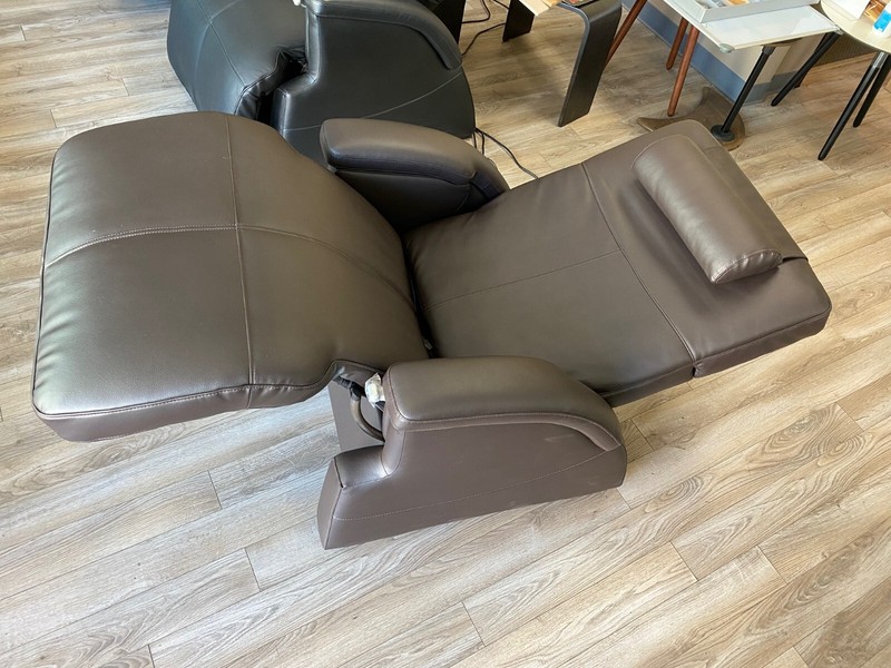 Human Touch PC-086 Tranquility Power Zero-Gravity Recliner Perfect Chair gallery