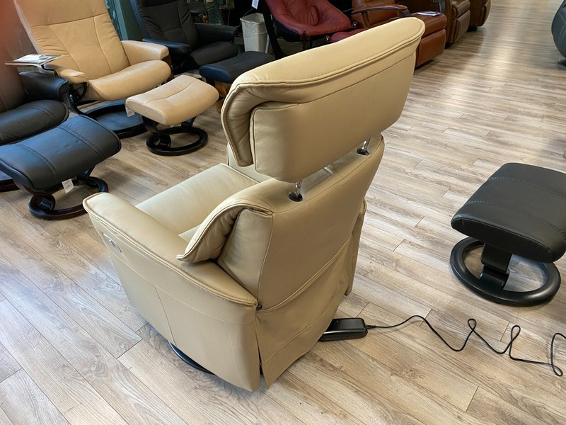 IMG Boss RML287 Medium Power Relaxer Recliner Chair T414 Pebble Leather + Lumbar gallery