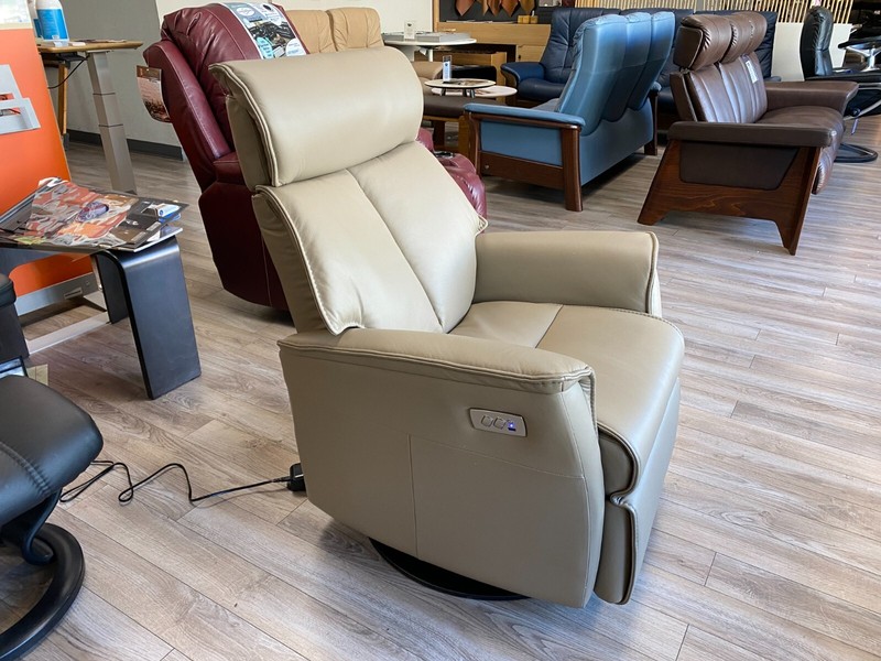 IMG Boss RML287 Medium Power Relaxer Recliner Chair T414 Pebble Leather + Lumbar gallery