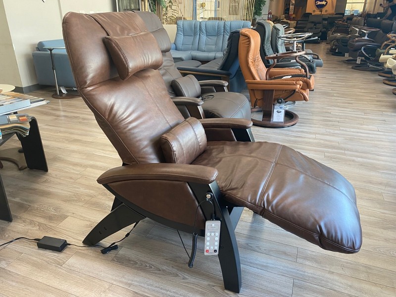 Chestnut Svago ZGR Plus Power Zero Anti Gravity Recliner Chair (SV395) gallery