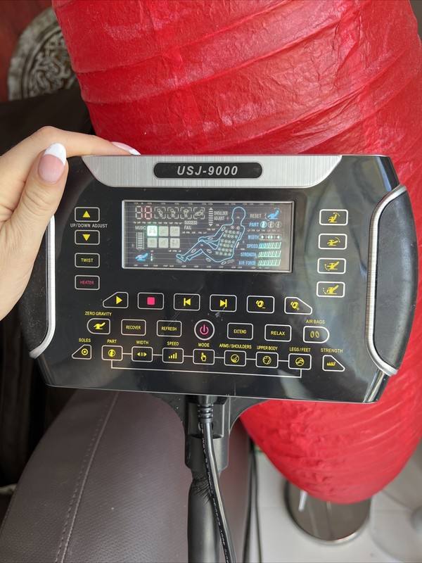 Medical Massage Chair Zero Gravity Including Foot Sole, Legs And Arm Massage