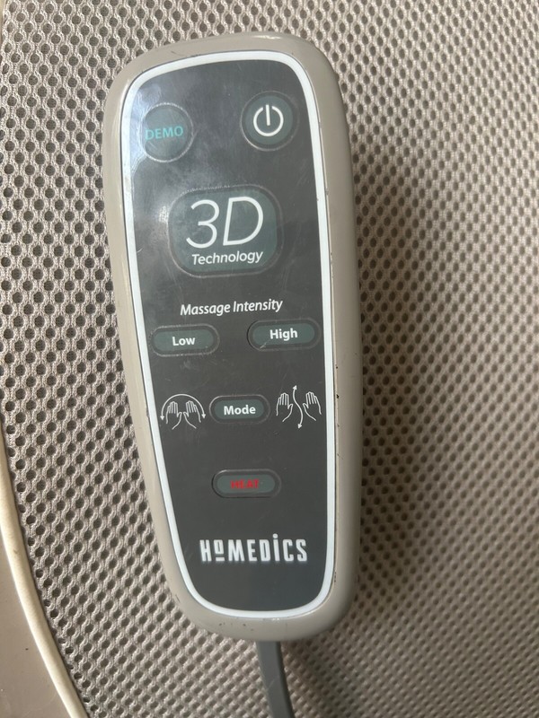 Homedics Massage Chair Multicolor Used