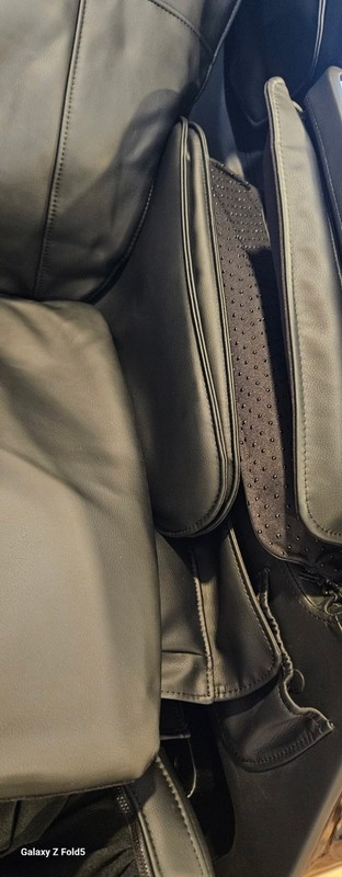 Medical Breakthrough 7 Massage Chair gallery