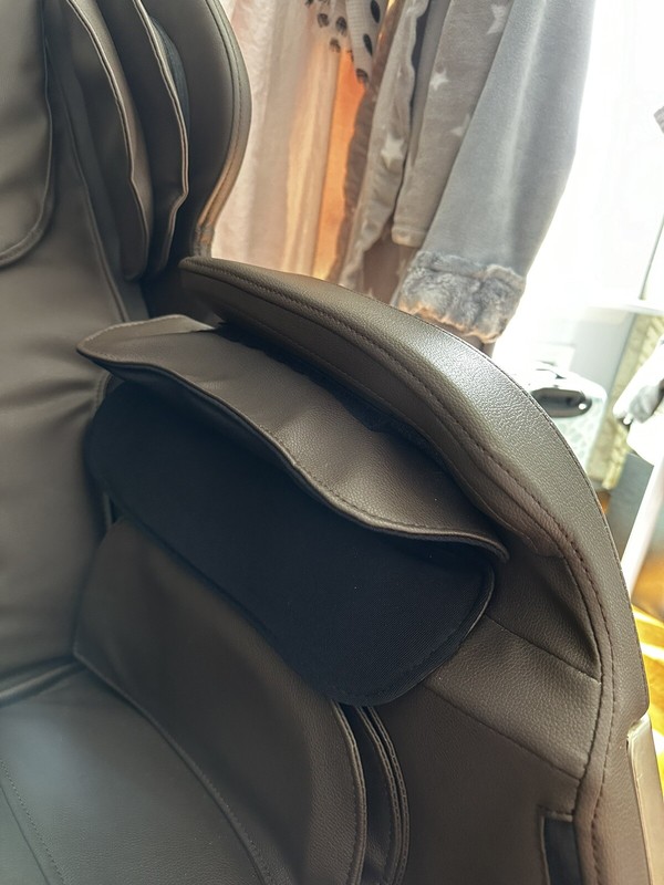 Real Relax Full Body Shiatsu Massage Chair Recliner ZERO GRAVITY Foot Rest gallery