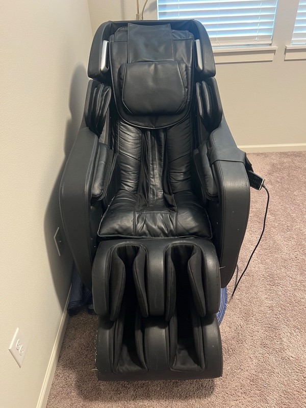 Infinity Celebrity Massage Recliner Chair, Remote, Heated 3D, Black