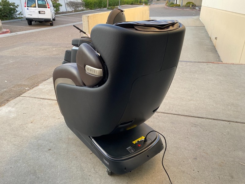 Osaki Apex AP Ultra Massage Chair Recliner - AP-Ultra Brown #7 gallery