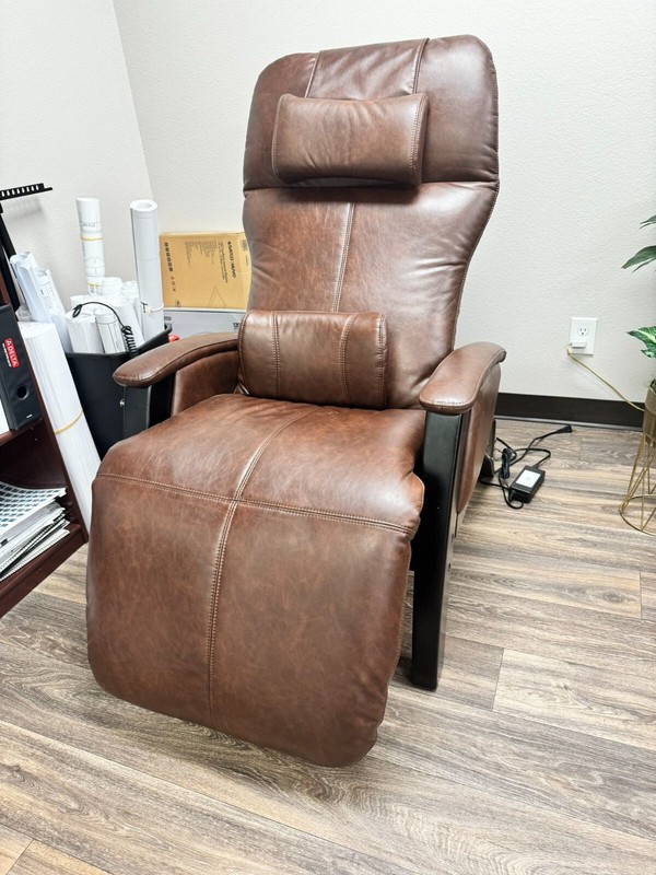Chestnut Svago ZGR Plus Power Zero Anti Gravity Recliner Chair- lightly used gallery
