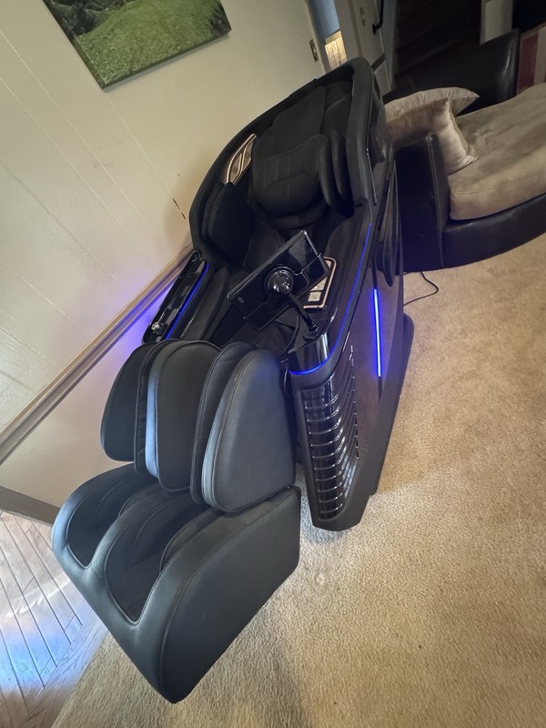 Remnant House The Revolution Massage Chair Galaxy Black LED Bluetooth gallery