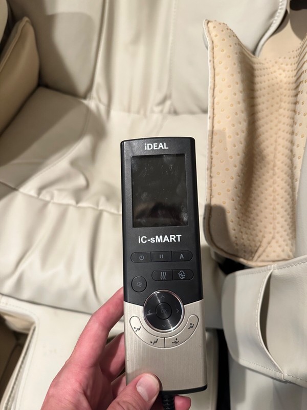 Ideal ic-smart full body massage chair zero gravity shiatsu gallery