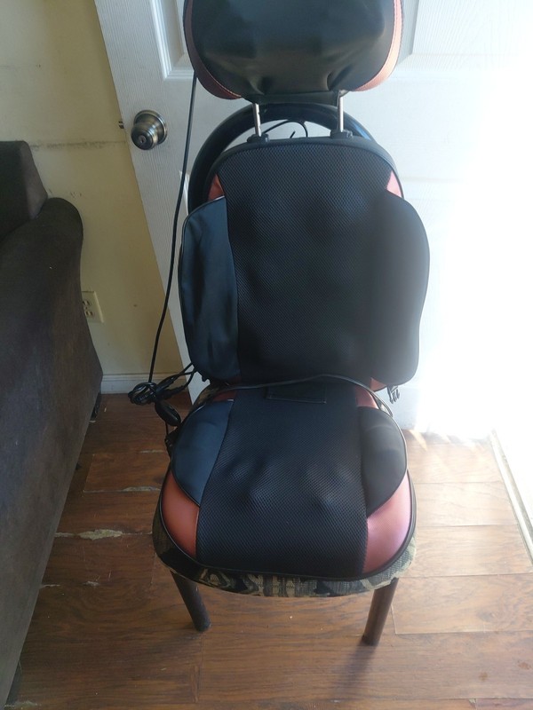 C-Z60w Massage Chair gallery