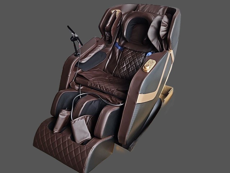 2026 Luxury Leather Zero-Gravity Massage Chair with 20 Modes, Touchscreen