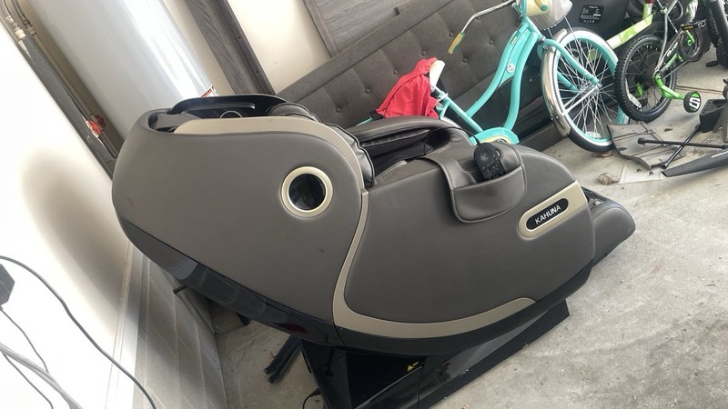 Kahuna SM-9300 4D Massage Chair gallery