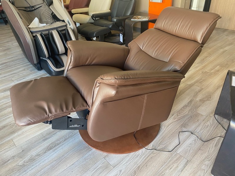 IMG Sedona Ergo Lift Chair Recliner - Large Relaxer - 2 motor Chocolate Leather gallery