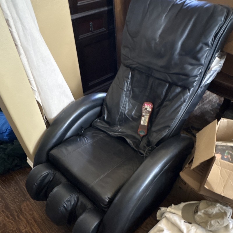 Mockingbird Black Faux Leather Heated Massage Recliner Chair w/ Remote