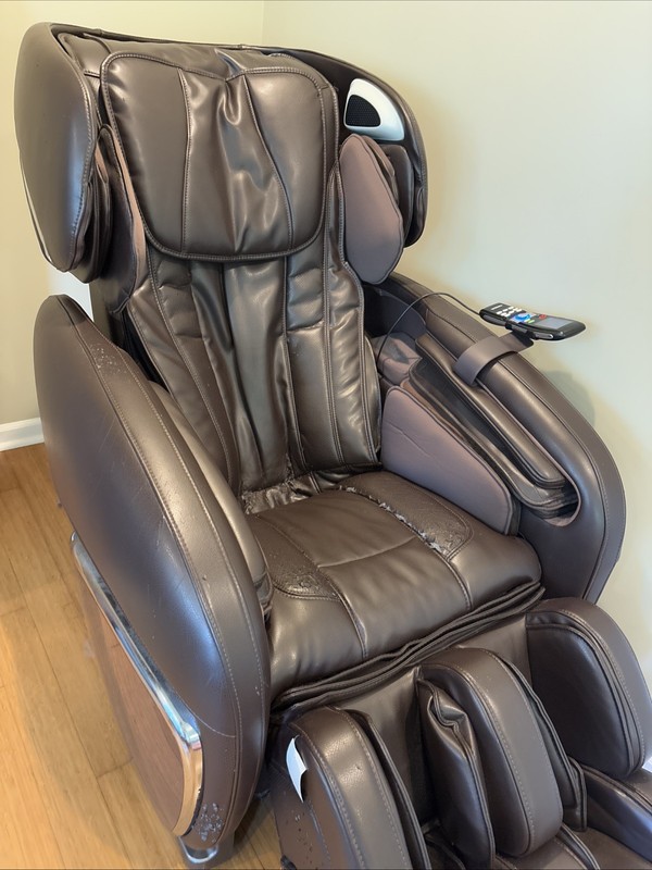 Cozzia Zero Gravity Remote Controlled Leather EC-618B Massage Chair-Brown gallery