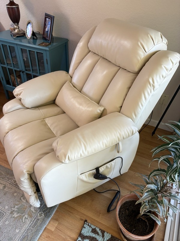Pristine Leather Massage Chair With Heat & Massage & Lift gallery