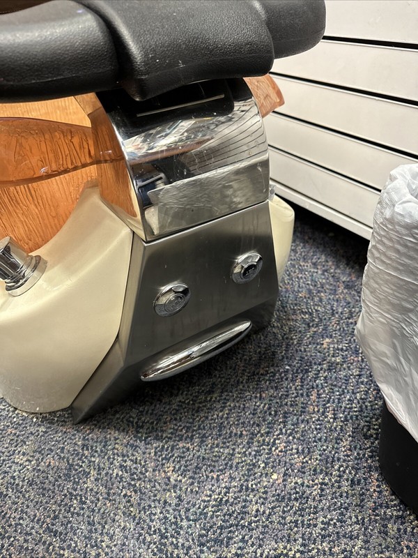 human touch massage chair With A Tab gallery