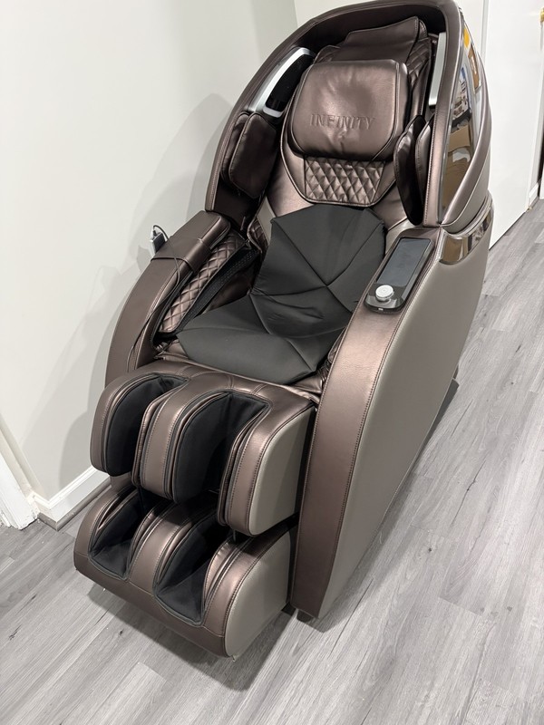 Infinity EVO Max 4D Full Body Massage Chair - Brown (CPO) gallery