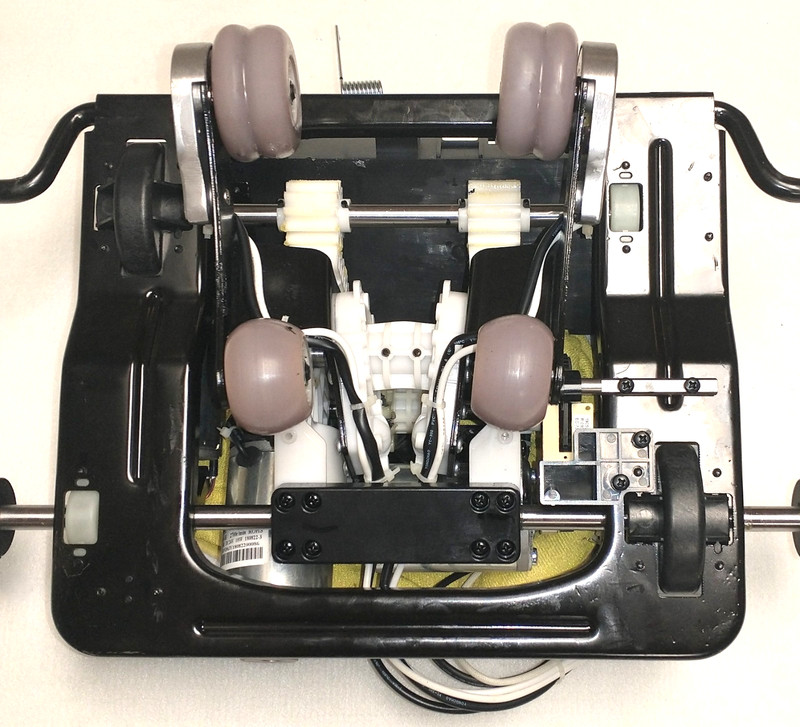 Osaki 4D Maestro LE 2.0 Chair Massage Mechanism, Massage Roller Assembly gallery
