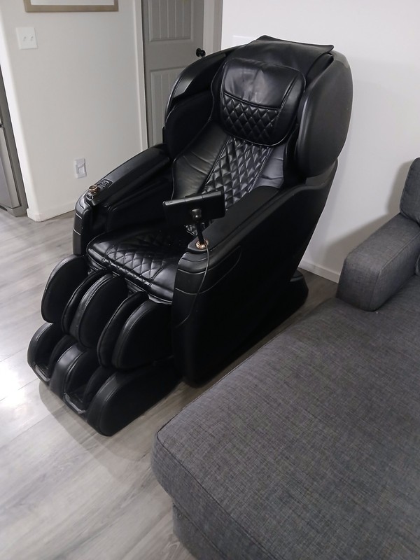 Cozzia CZ-710 Qi SE 4D Robotic Massage Chair gallery