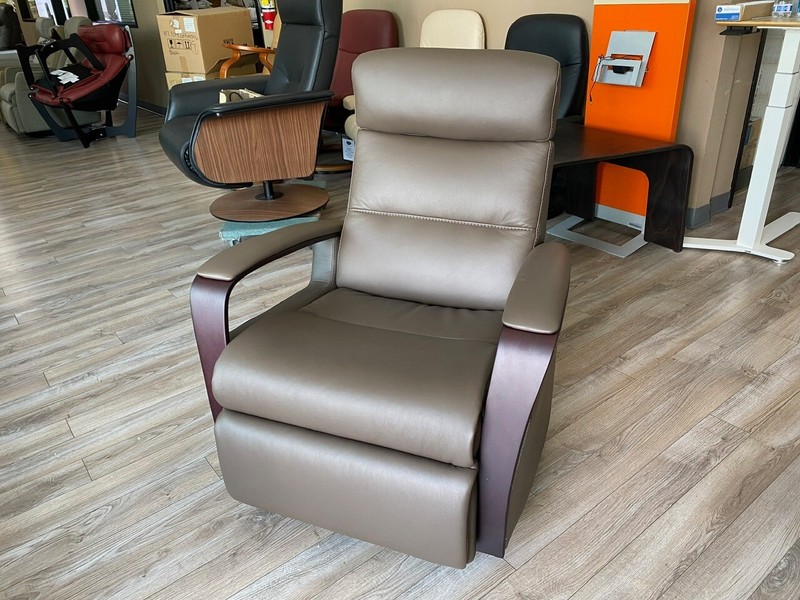 Leather IMG Peak Large Manual Swivel Relaxer Swing Rocker Recliner Rocker Chair gallery