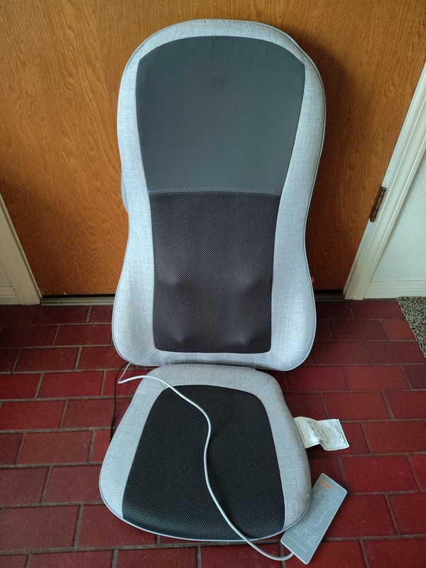 Sharper Image Shiatsu Bodyscan Massage With Heat And Remote gallery