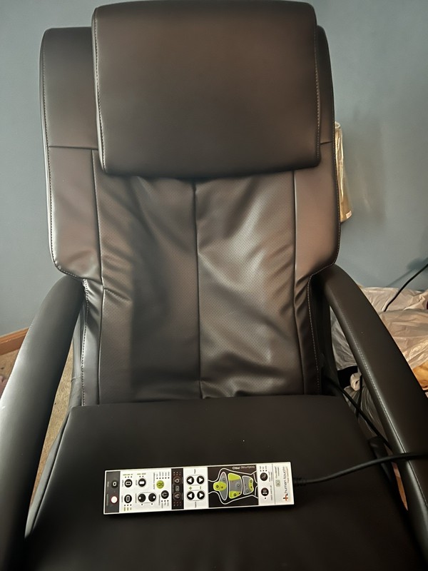 Human Touch Whole Body 7.1 Massage Chair
