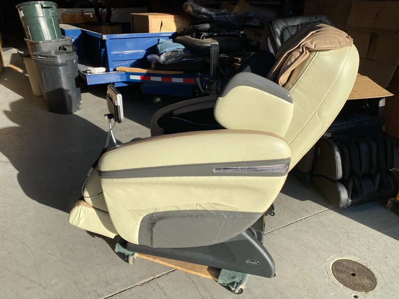 Osaki Pinnacle Massage Chair Zero Gravity Recliner with Heat in Cream Taupe gallery