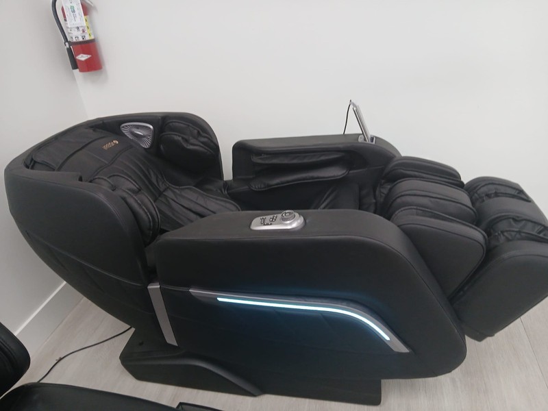 iRest Full Body Zero Gravity Massage Chair w/ Heat Foot Calf Arm Massage gallery