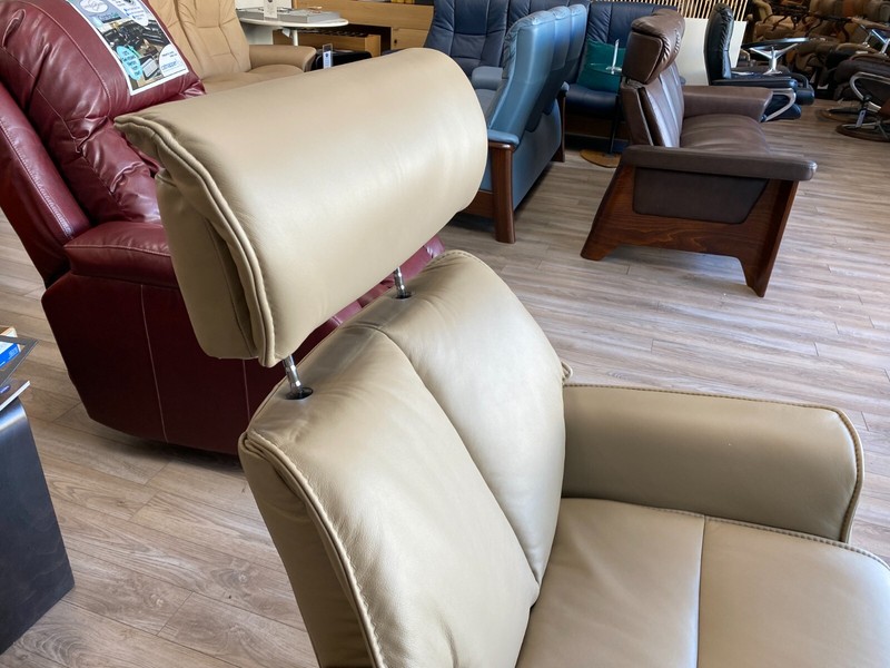IMG Boss RML287 Medium Power Relaxer Recliner Chair T414 Pebble Leather + Lumbar gallery