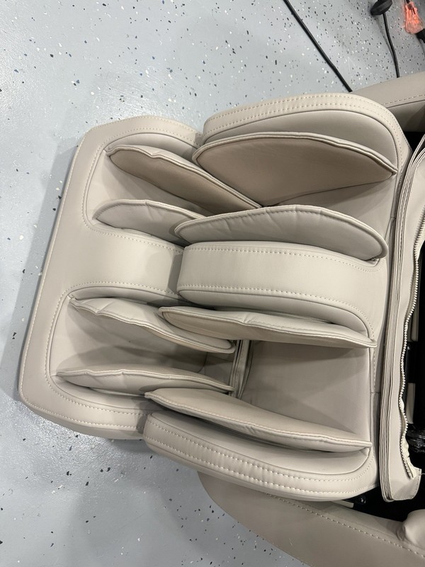 Titan Pro-3D Prestige Massage Chair Foot Massager Assembly gallery