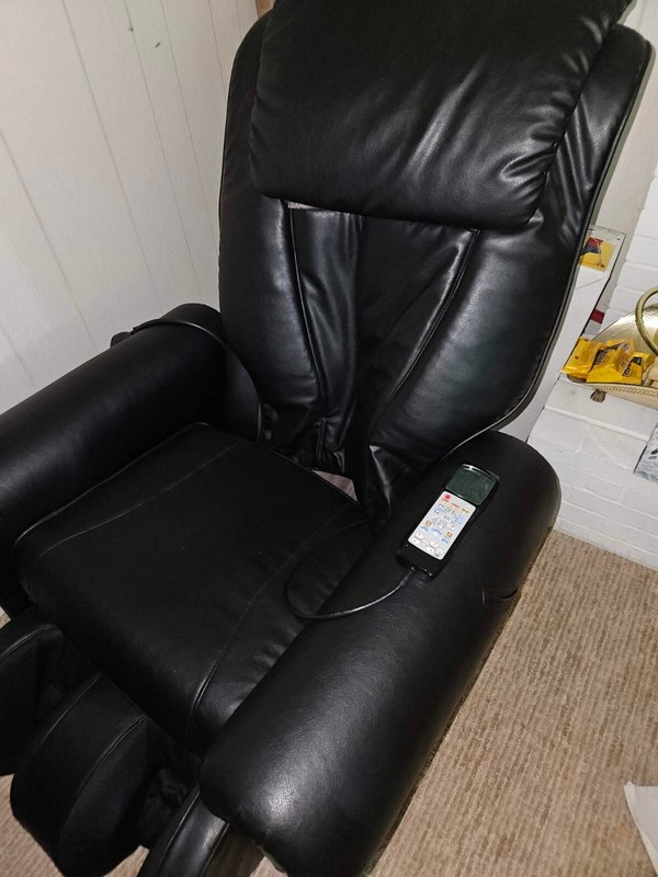 PARTING OUT - lightly used - PHP 2026 Premier Health Products MASSAGE CHAIR