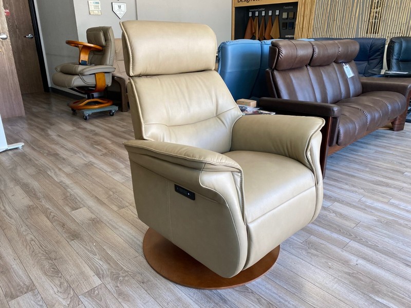 IMG Sedona Ergo Lift Chair Recliner Medium Relaxer - 2 motor Trend Sand Leather gallery