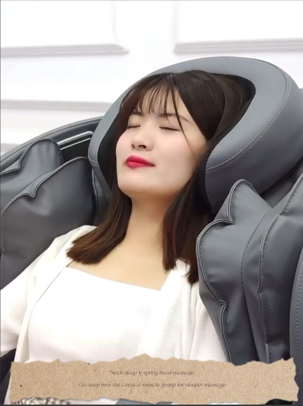 Luxury Full Body 8D Zero Gravity Massage Chair Heating Head Foot 180° Bluetooth gallery