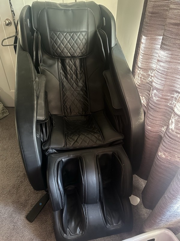 Zero Gravity Full Body Massage Chair