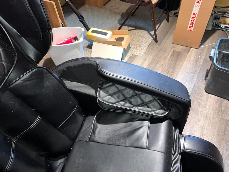Gently used Ootori N500 Full Body Massage Chair- Zero Gravity Recliner-Black gallery