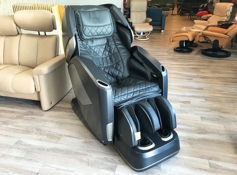 Osaki OS-4D Pro Maestro Massage Chair Recliner with One Year Factory Warranty gallery