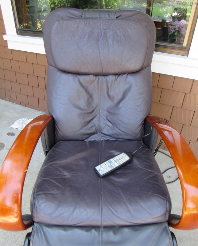 Working HTT-10CRP Full Body Roller Massage Chair Recliner Lounge Nice!!!! gallery
