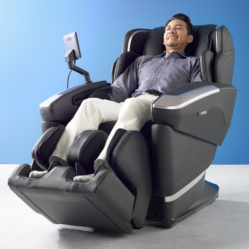 Cyber Relax Ai Made in Japan 5D Ai Ultra Premium Massage Chair (Refurbished)