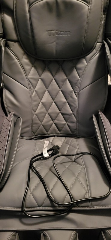 Titan full body shiatsu massage chair
